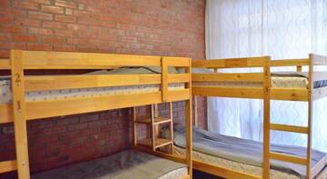 Фото номера Четырехместный номер с ванной комнатой Гостиница Hostel Aksay г. Аксай 3